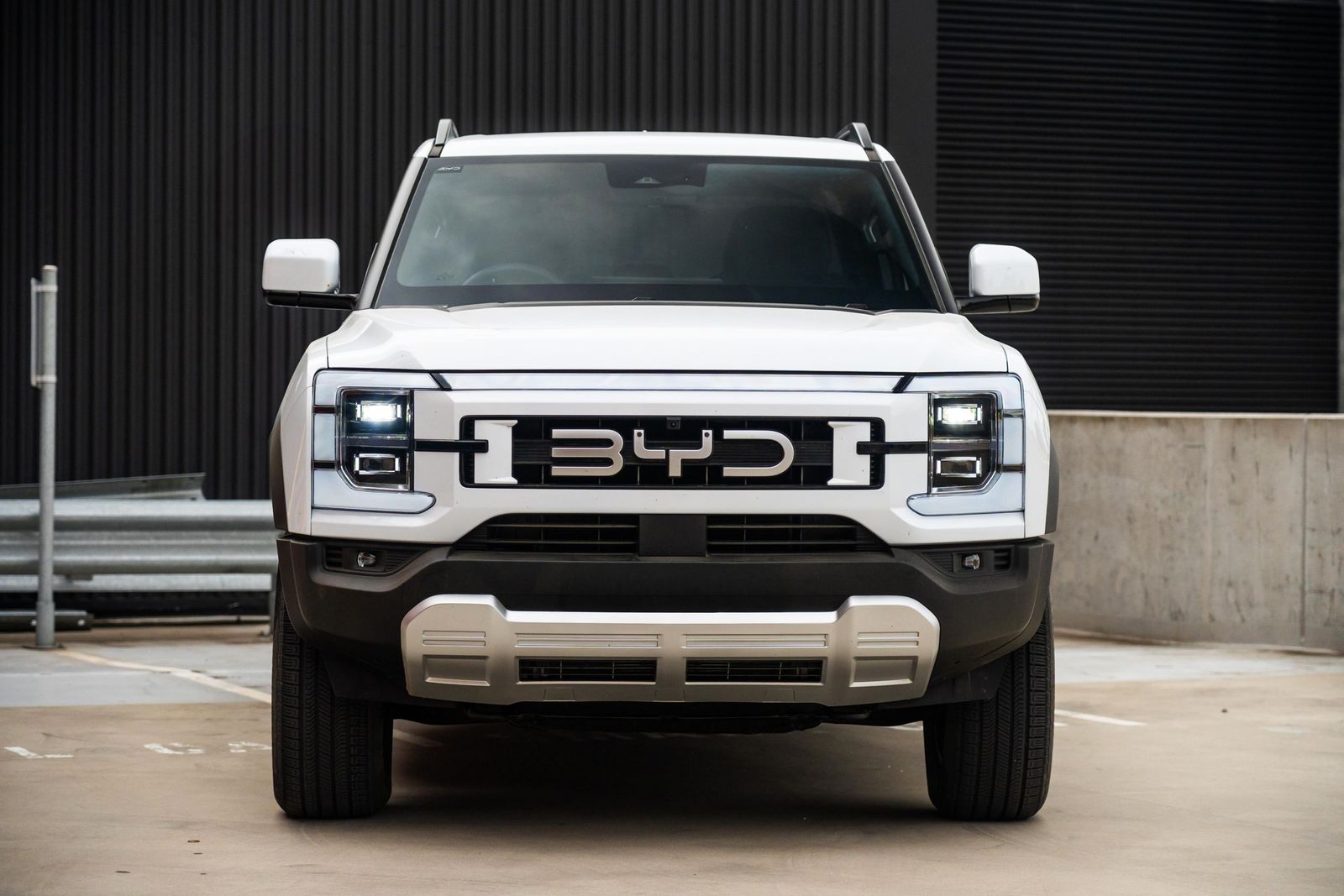BYD Shark